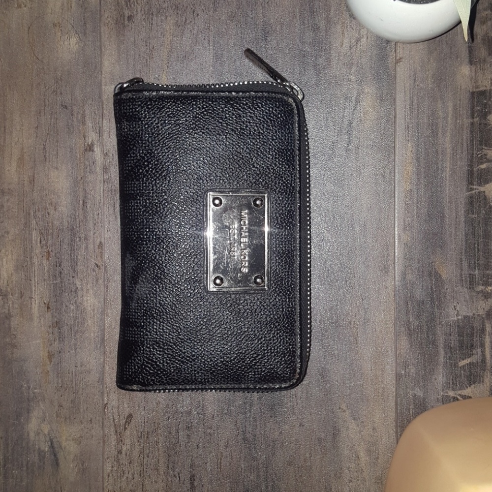 MK wallet